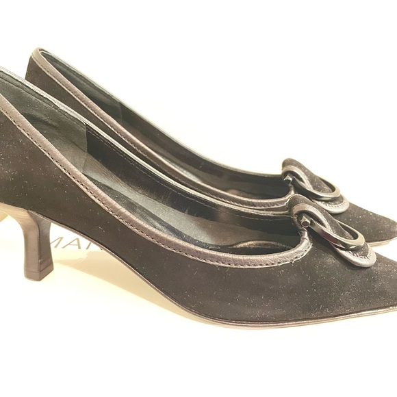 Ferragamo Rasia black suede kitten heels size 8B - Picture 2 of 4
